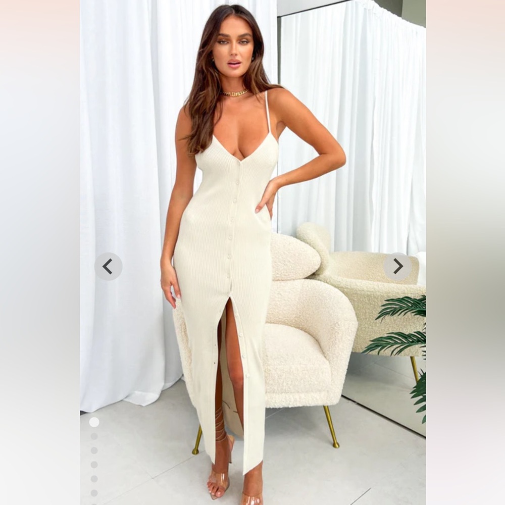 SOLD ❌ LIONESS CASA MIDI DRESS NWT M